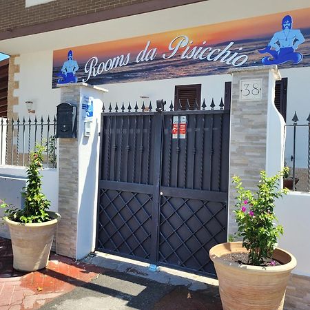 Rooms Da Pisicchio Фьюмичино Экстерьер фото